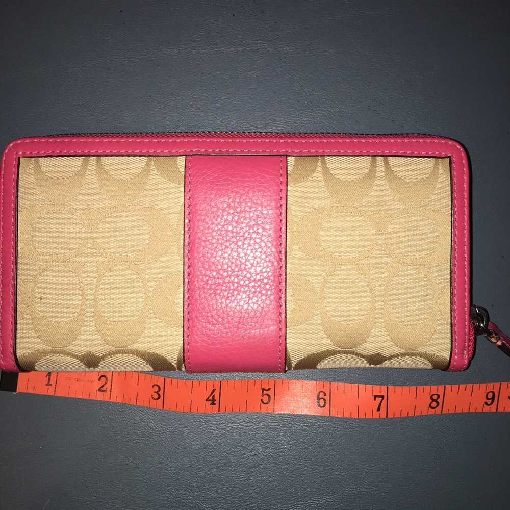 Coach wallet